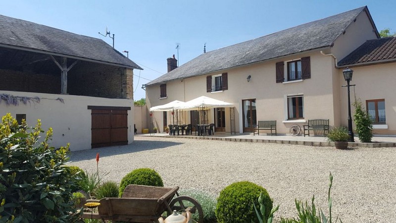 Exterieur-Meuble-de-Tourisme-Hilton-St-Jouin-de-Marnes---Hilton