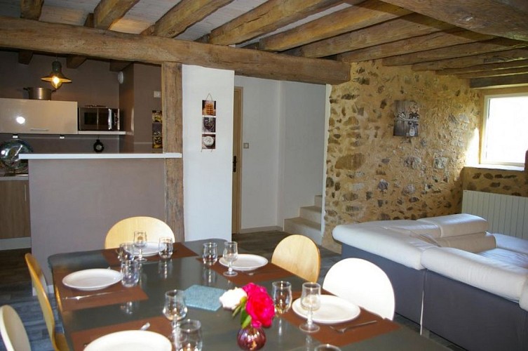 Cuisine-2-Le-Fournil-du-Logis-des-Baillargeres-Coulonges-Thouarsais