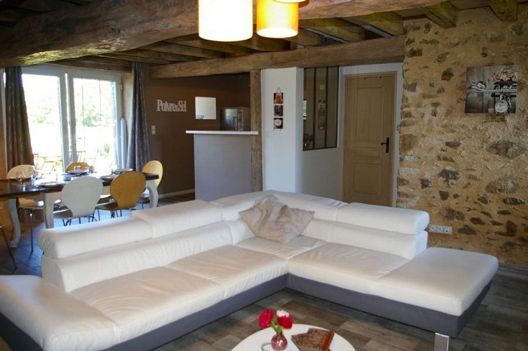 Salon-Le-Fournil-du-Logis-des-Baillargeres-Coulonges-Thouarsais