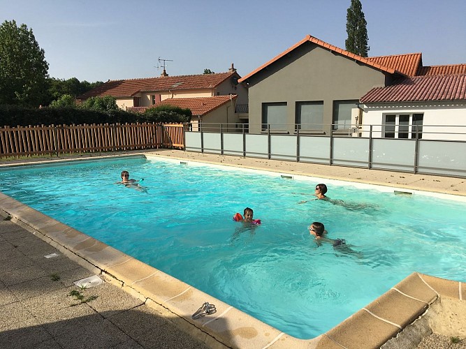 moutiers-sous-chantemerle-domaine-des-sablieres-piscine-2
