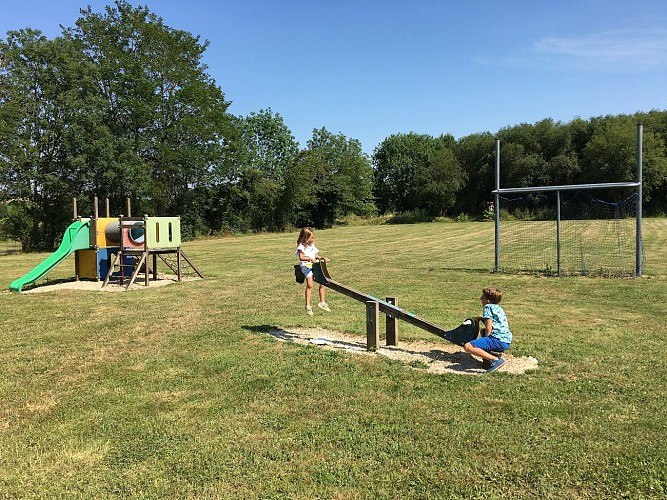 moutiers-sous-chantemerle-domaine-des-sablieres-jeux