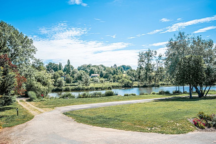 moncoutant-sur-sevre-domaine-des-sablieres-gîte-foulque