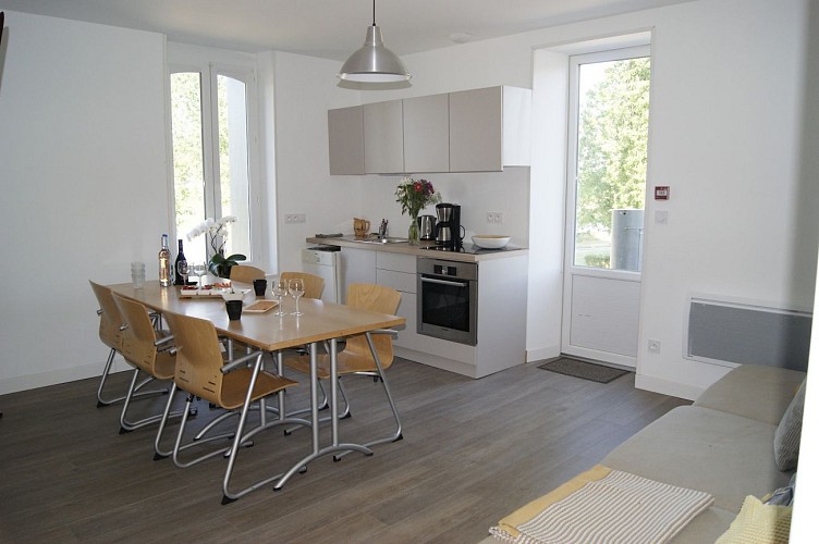 moutiers-sous-chantemerle-domaine-des-sablieres-gite-martin-pecheur-cuisine