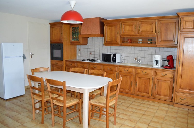 neuvy-bouin-gite-du-rocher-cuisine