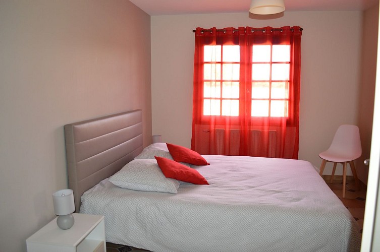 neuvy-bouin-gite-du-rocher-chambre1