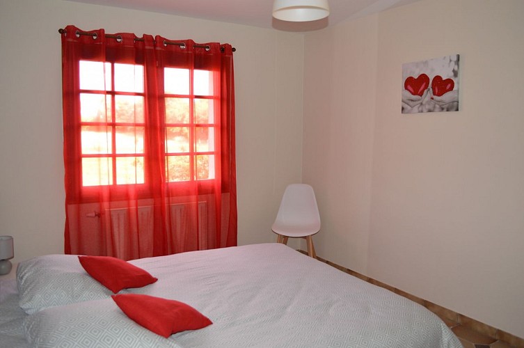 neuvy-bouin-gite-du-rocher-chambre1-bis