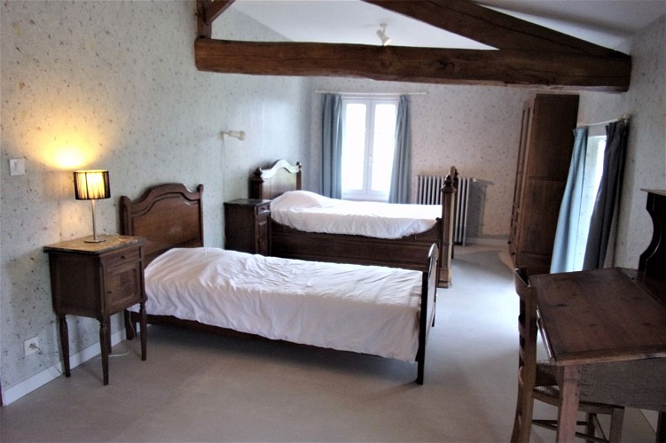 Chambre lit 90 et 110