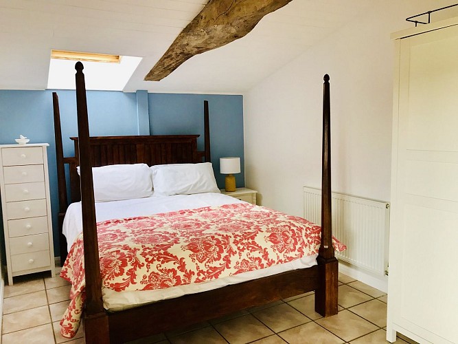 la-chapelle-st-etienne-la-blatiere-gite-the-stables-chambre1-bis