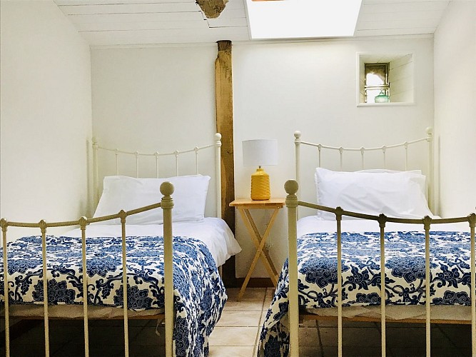 la-chapelle-st-etienne-la-blatiere-gite-the-stables-chambre2-bis