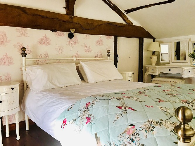 la-chapelle-st-etienne-la-blatiere-gite-the-farmhouse-chambre1