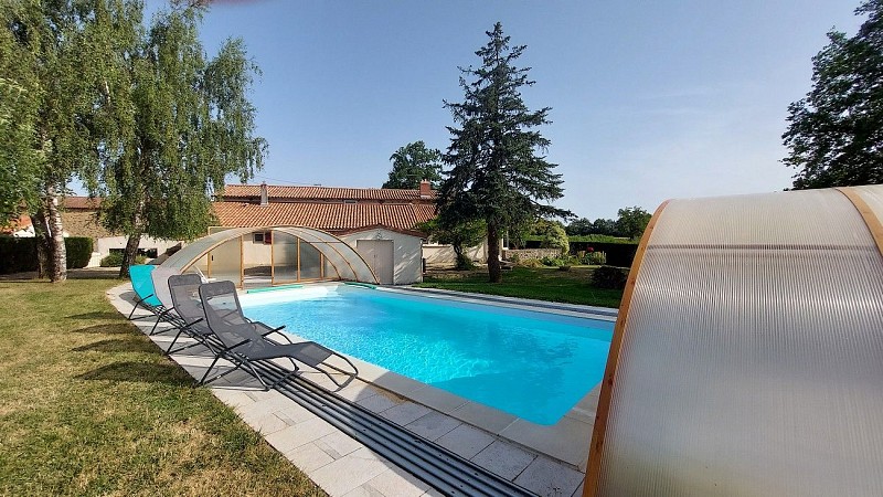 cirieres-gite-echappee-zen-piscine2