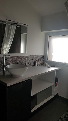 cerizay-gite-verolive-salle-deau2