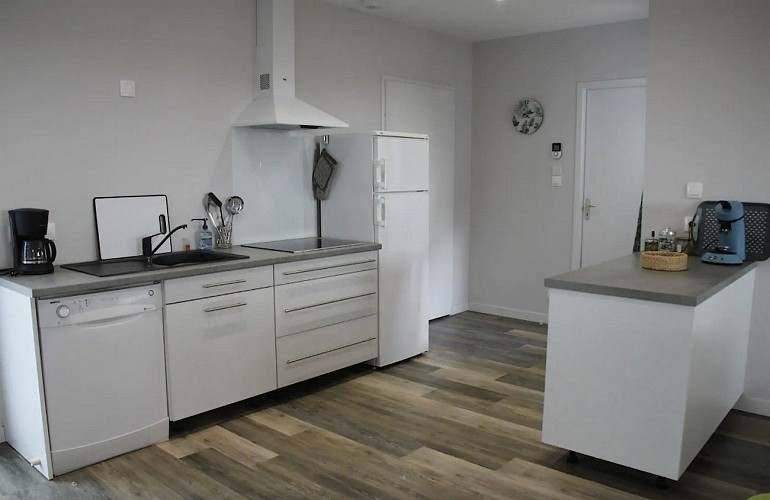 moncoutant-gite-les-quatre-terres-cuisine2