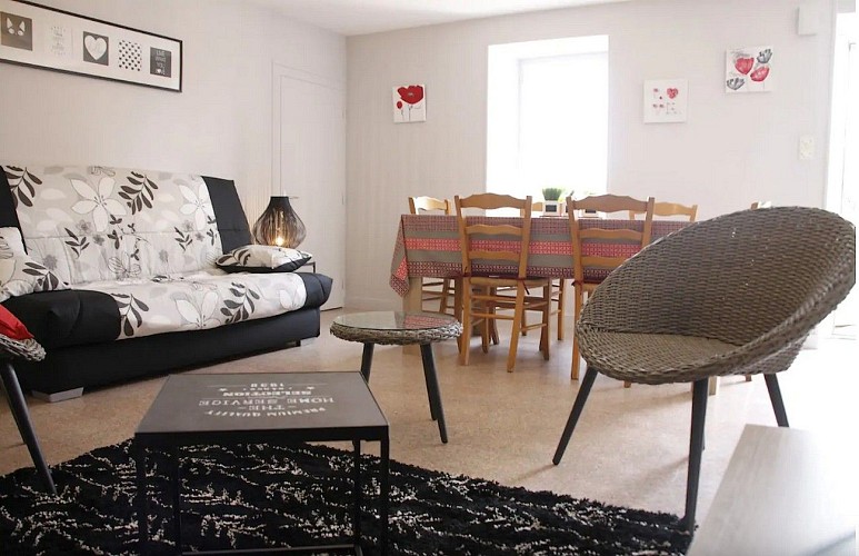 moutiers-sous-chantemerle-gite-la-rose-des-vents-salon