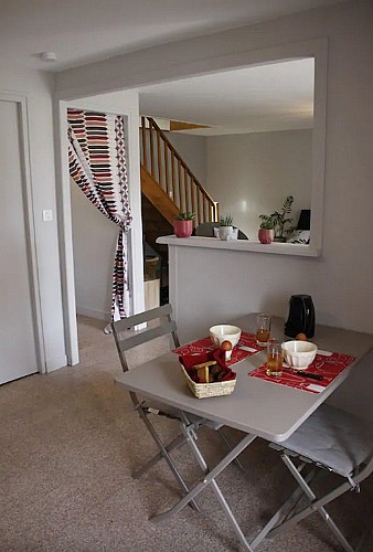 moutiers-sous-chantemerle-gite-la-rose-des-vents-coin-cuisine