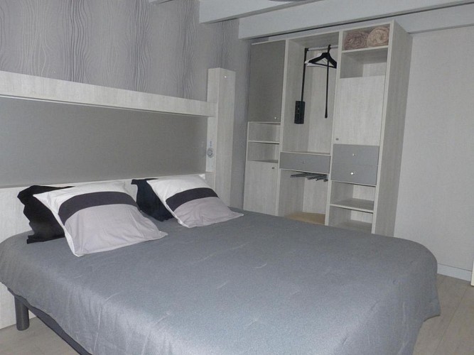 418865-9_244_02335991d83a1bad3ef6414fdb8d9344