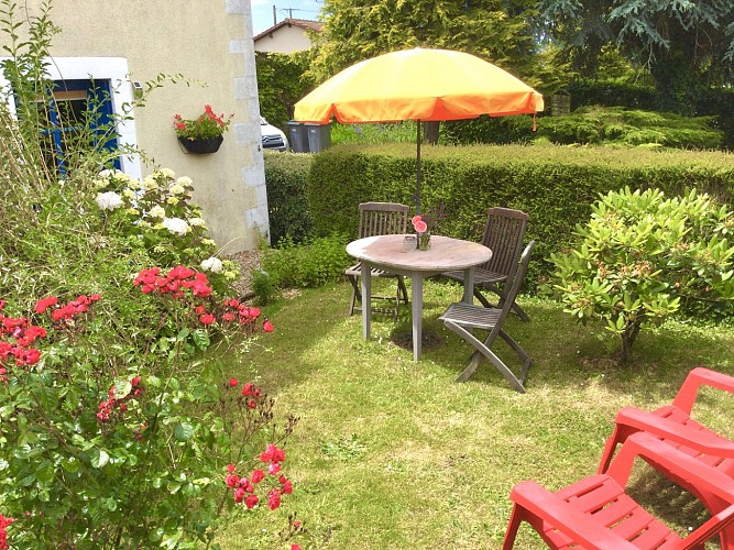 E0CBD5EB-E1BD-44DE-AD8B-300F4CC3F554