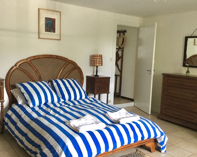 C4AB5227-6F3F-496E-8DE6-CD6CDD071E44