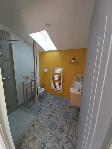 faye-l-abbesse-gite-au-calme-salle-de-bain