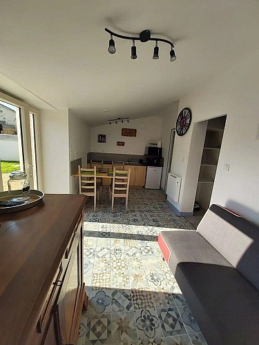 faye-l-abbesse-gite-au-calme-cuisine-salon