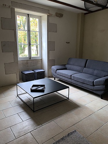 5DAEDD2F-002F-4481-907C-E7AF0856A2B6