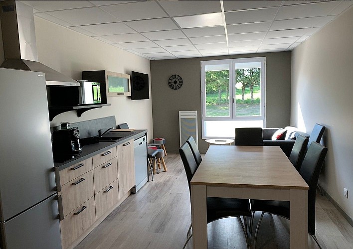 bressuire-domaine-de-la-sapiniere-gite-piece-a-vivre