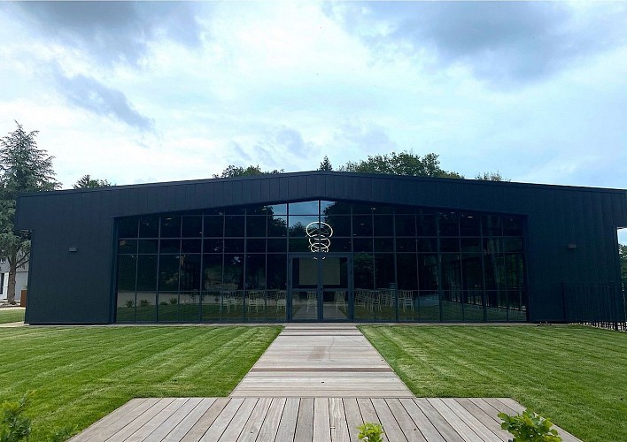 bressuire-domaine-de-la-sapiniere-salle