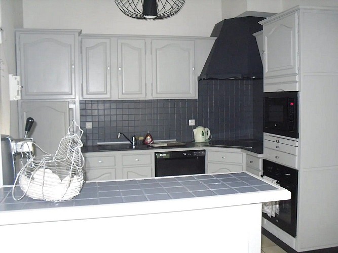 loublande-gite-villa-st-georges-cuisine