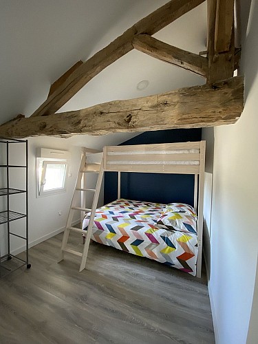 argentonnay-gite-le-porteau-chambre1