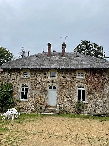 mauleon-gite-le-bois-fichet-facade