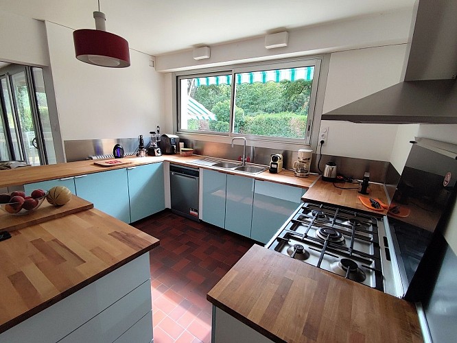 nueil-les-aubiers-gite-le-45-tours-cuisine