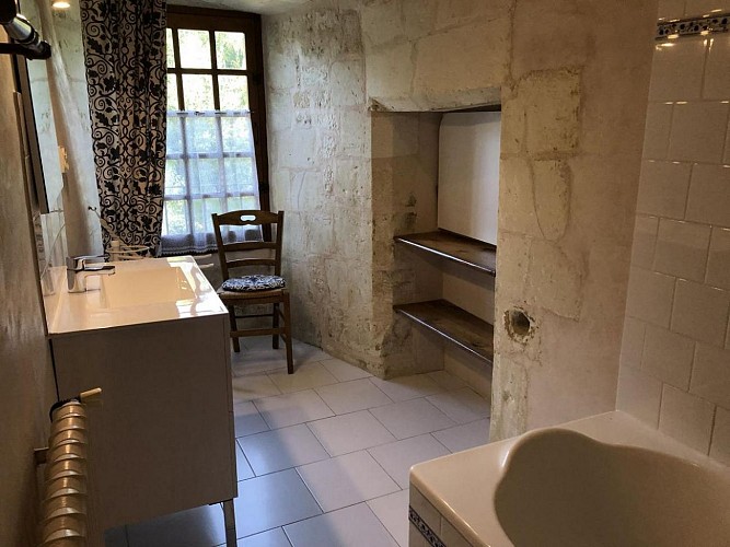 413850-8_86G773_26bff37b5763b43ef7b02c1158410932