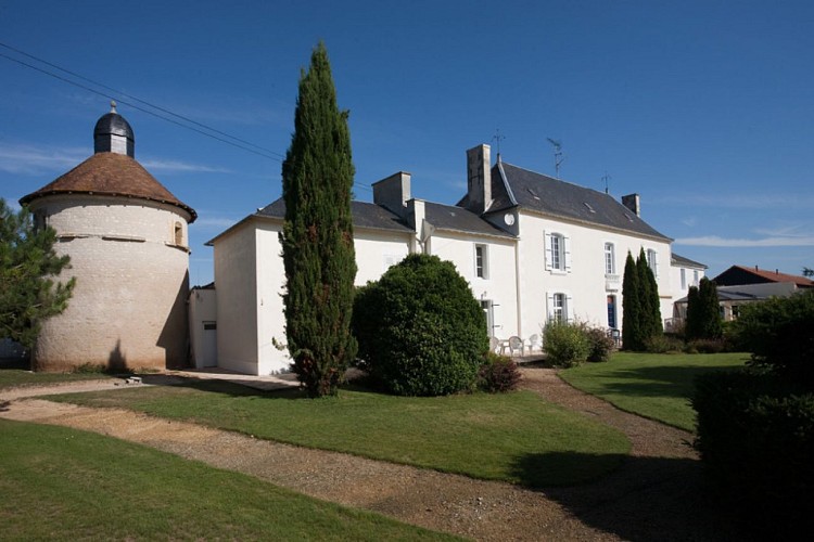 o_19jbp7aln1jd4o5554916jne501l