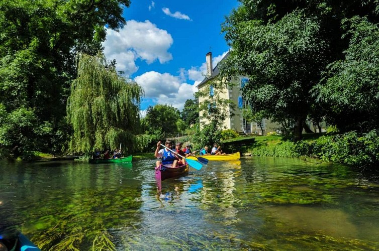 Gite du Moulin de Bois Coutant Canoe VIVONNE