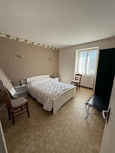 Chambre lit double confortable