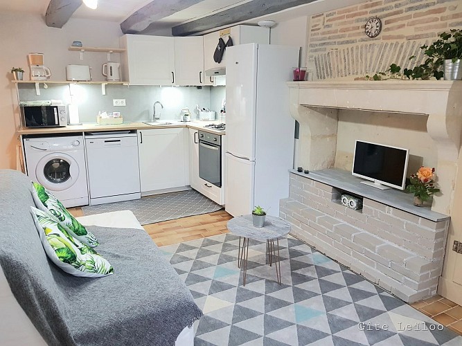 Gite Leiloo cuisine cheminée