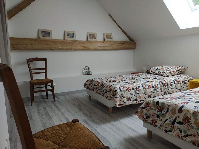 Chambre 2 lits simples_10