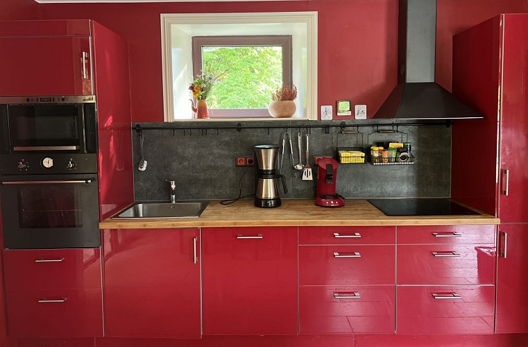 cuisine avec tout ce dont vous avez besoin pour votre famille.