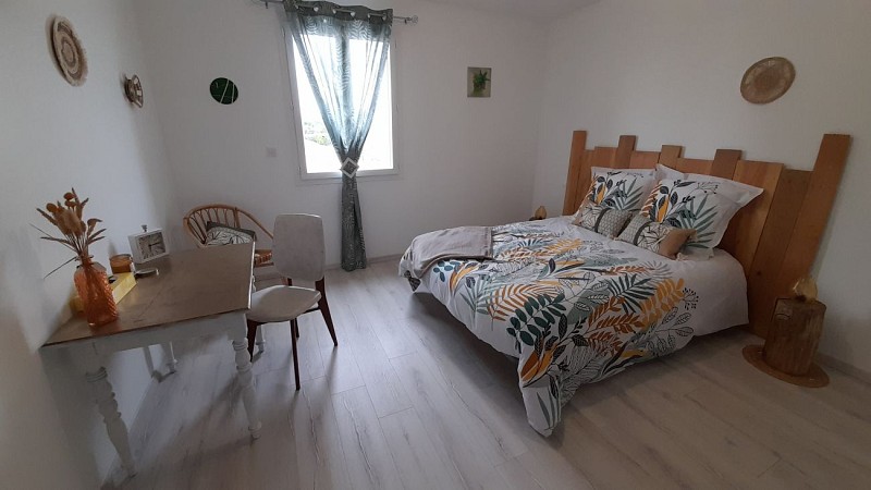 Chambre côté nature - Gîte le Relais du Mardelon