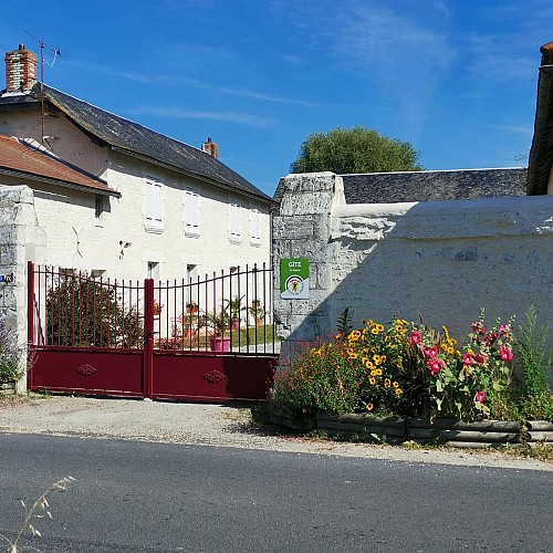 Les Gîtes de la Planchette - Le Buddléia