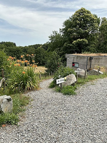 Accès au gîte Le Village