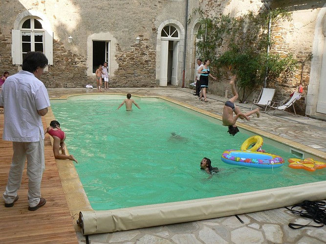 Domaines du Moulin Authier : Meublé Le Prieuré de Coussac-Bonneval – Gîte 1