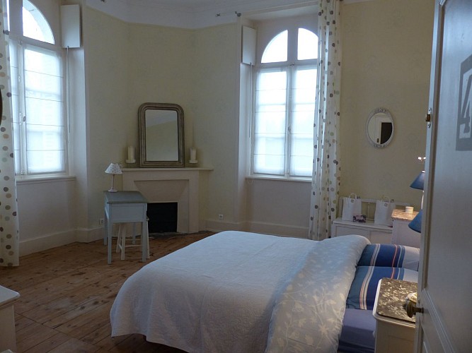 Domaines du Moulin Authier : Meublé Le Prieuré de Coussac-Bonneval – Gîte 1