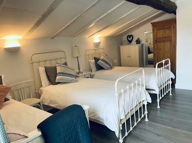 7CA53263-E03D-44B4-953C-0263BC89AF20