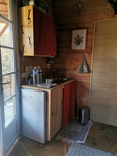 Cabane sur Pilotis les Bois de Saint Auvent