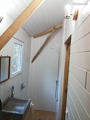 Cabane sur Pilotis les Bois de Saint Auvent