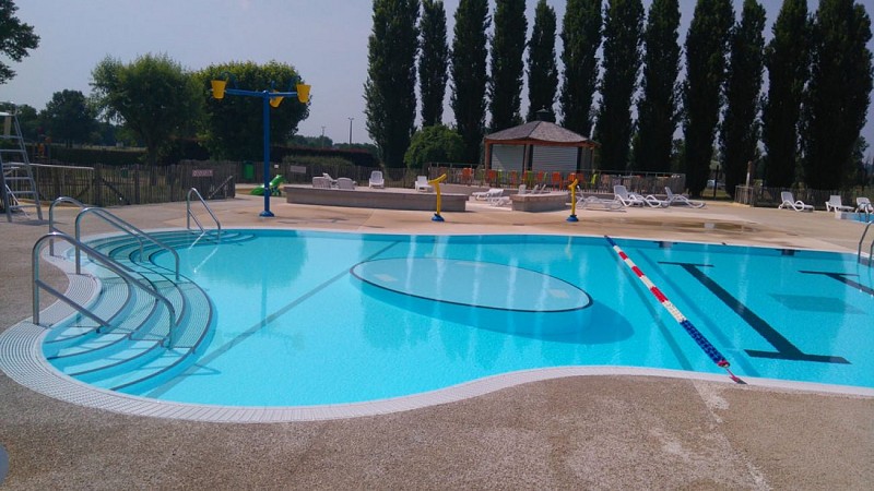 Piscine de Saint-Yorre