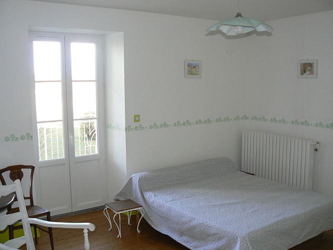 chambre verte , accès terrasse