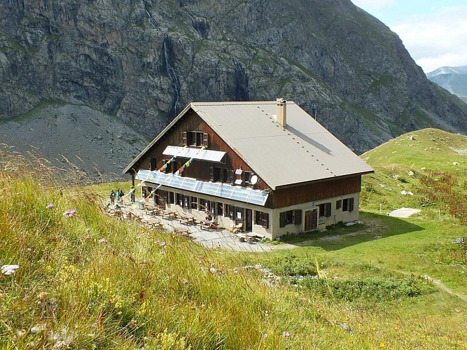 Refuge de l'Alpe de Villar d'Arène (FFCAM)