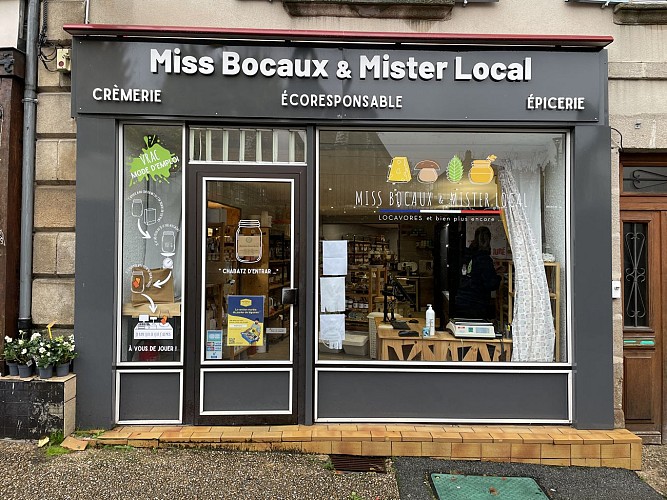 Miss Bocaux & Mister Local